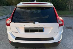 Volvo XC60 2.4