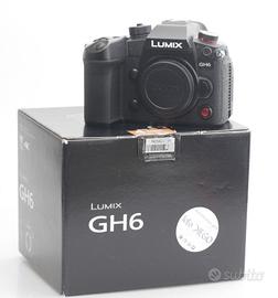 FOTOCAMERA DIGITALE MIRRORLESS PANASONIC GH6.CORPO