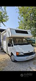 Camper ford transit 2500 diesel del 1993 
