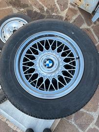 Cerchione bmw r16