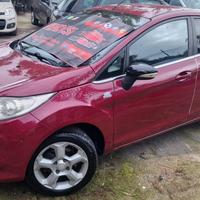 Ford Fiesta 1.4 5 porte Bz.- GPL Titanium