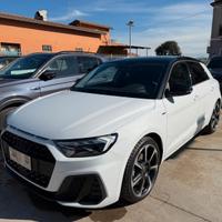 Audi A1 SPB 30 TFSI S tronic Identity Black