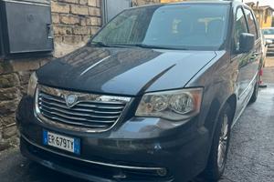 Lancia Voyager 2013 cambio guasto