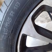 Coppia Pneumatici con cerchi nissan ,e per 500 