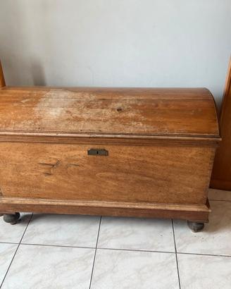 Baule antico