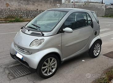 Smart ForTwo 700 coupé pure (45 kW)