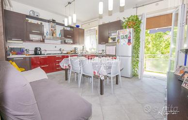 Modena Est - Quadrilocale ristrutturato all'ultimo