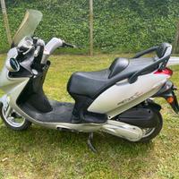 Kymco Grand Dink 250 cc
