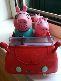 Peppa Pig con Famiglia Macchina Spingi e Vai
