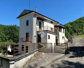 CASA SEMINDIPENDENTE A POSTA FIBRENO