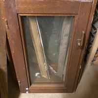 Finestra in legno