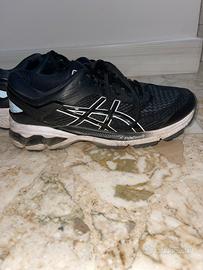 Asics gel kayano 26 n 39.5 bianche e nere unisex Abbigliamento e