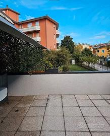 Zona servita due camere più terrazzo abitabile