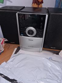 mini stereo CD/USB con telecomando Philips