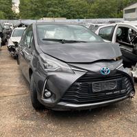 TOYOTA YARIS 2015 PER RICAMBI