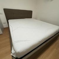 LETTO E MATERASSO COME NUOVO