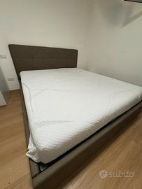 LETTO E MATERASSO COME NUOVO