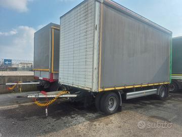 rimorchio centinato
