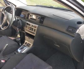 TOYOTA Corolla 1.4