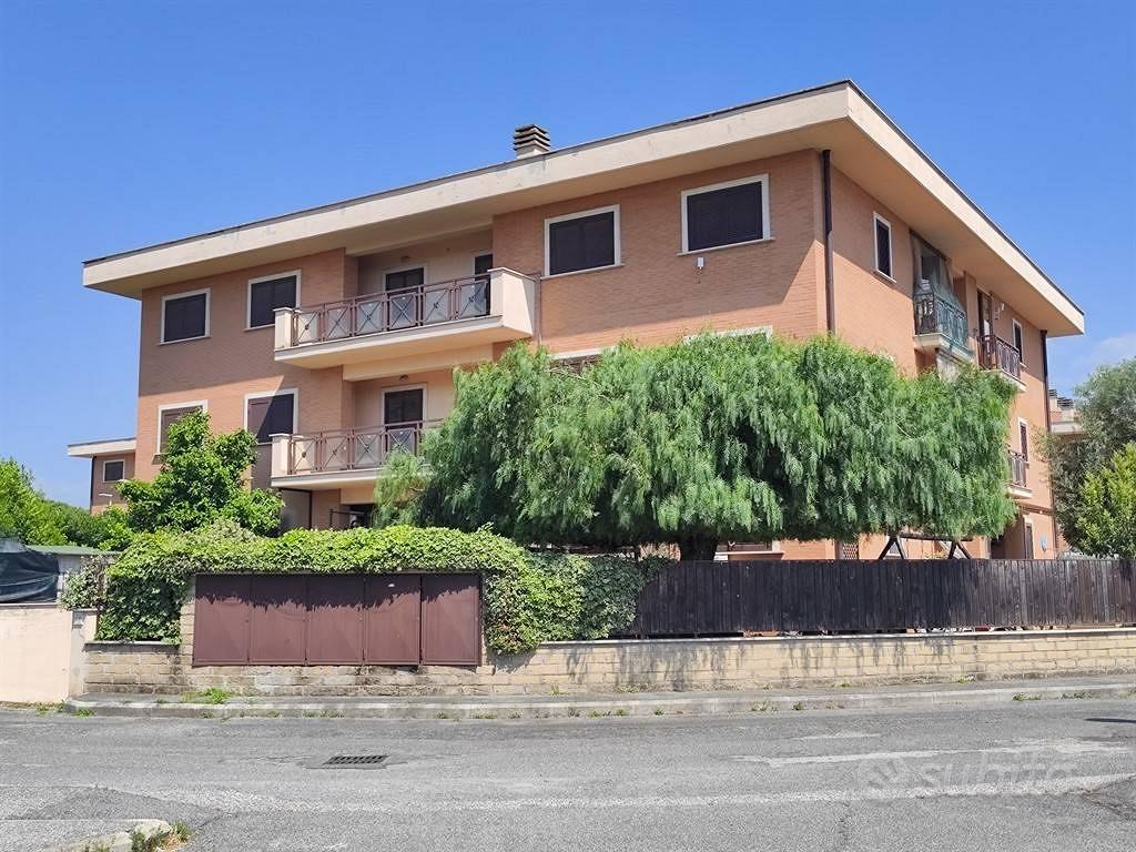 Appartamento – Roma, Lunghezza - Vista 2