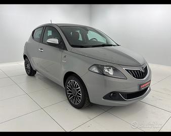 LANCIA Ypsilon 1.0 firefly hybrid Alberta Ferretti