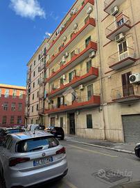 2 LOCALI A TARANTO