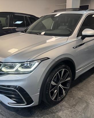 VW Tiguan 2.0 TDI 150 CV DSG R-Line Tetto Apribile
