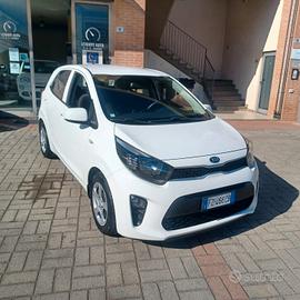 58.968KM COME NUOVA PICANTO 1.0 PER NEOPATENTATI
