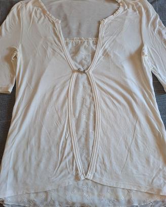 maglietta Intimissimi con canotta in pizzo