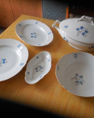 servizio piatti da tavola di pregio