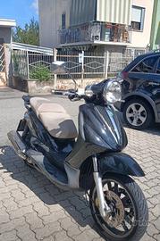 piaggio Beverly cruiser 
