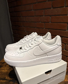 Nike Air Force 1 --- N. 37.5