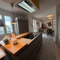 Montecalvoli:porz. di bif. con 3 camere e giardino