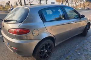 Alfa 147  1.9 JTD