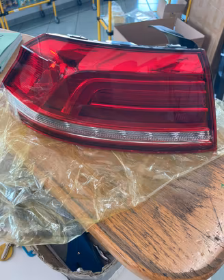 Fanale sx posteriore Passat
