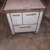 Cucina a legna antica