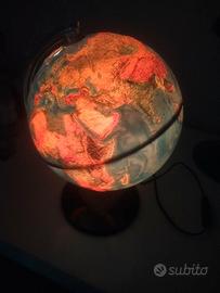 Lampada mappamondo