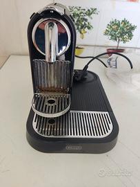 Macchinetta del caffè Nespresso GUASTA