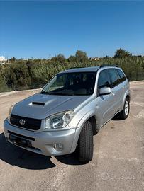 Toyota Rav 4 seconda setie del 2004