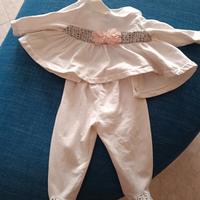 Completo bambina 6 mesi in caldo cotone.