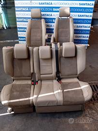 Interni 5 sedili 4 pannelli porta range rover spor