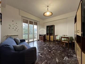 3 LOCALI A LA SPEZIA