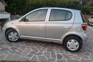 yaris