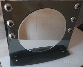 Specchio da bagno vintage con mensola