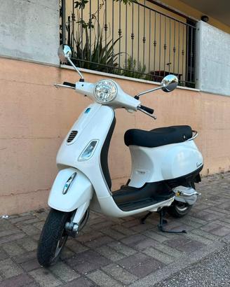 Vespa 50 LX 2T 2014