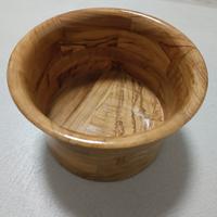 vaso in legno di ulivo artigianale