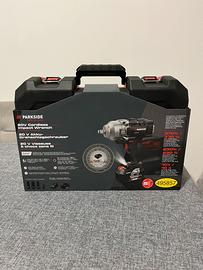 Avvitatore a percussione nuovo mai usato