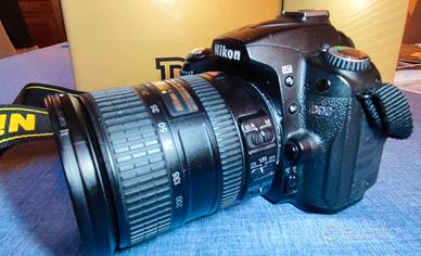Nikon D90 con 18 200