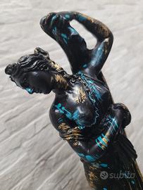 scultura venere callipigia pop art