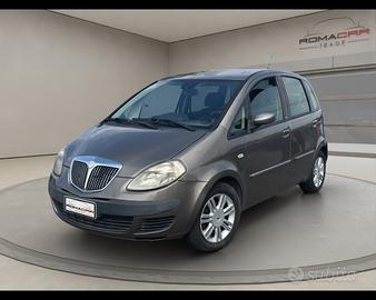 LANCIA Musa - 1.9 Multijet Oro